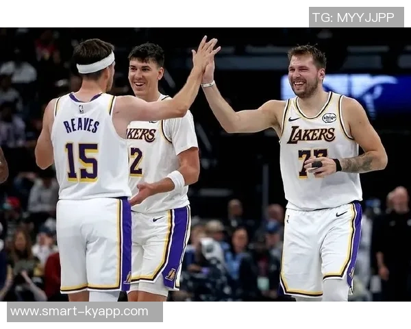 东契奇赛季前两场狂砍92分历史第四高超越乔丹仅次于大帅和浓眉