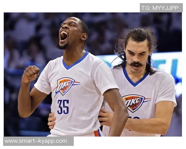 斯通称赞阿门控卫表现出色并对年轻球员成长感到欣喜 斯通称赞阿门控卫表现出色并对年轻球员成长感到欣喜