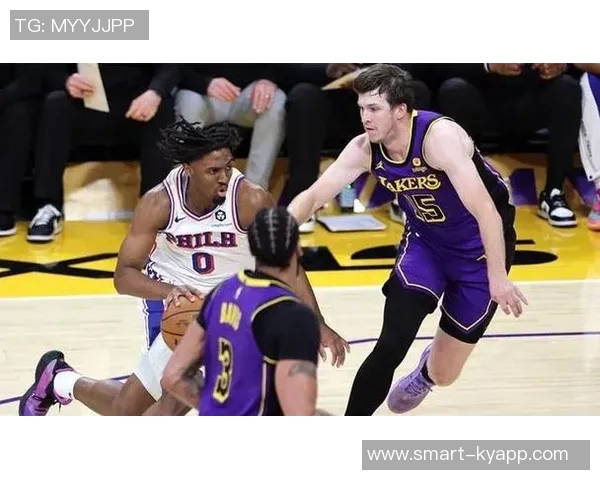 加班的马克西孤独奋战乔治和大帝相继离场引发热议 加班的马克西孤独奋战乔治和大帝相继离场引发热议