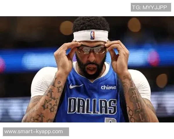 乌度卡反思险些被逆转的比赛防守失误导致弗拉格与克莱频频得分 乌度卡反思险些被逆转的比赛防守失误导致弗拉格与克莱频频得分